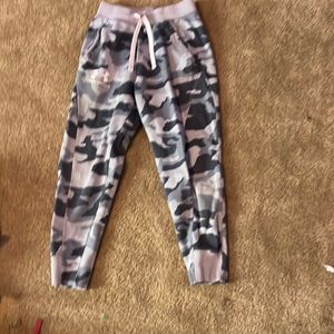 Camouflage under armor sweatpants